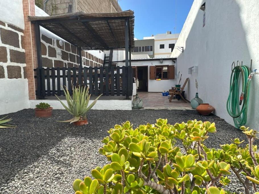 Tendal Hosting - Puerto Leon